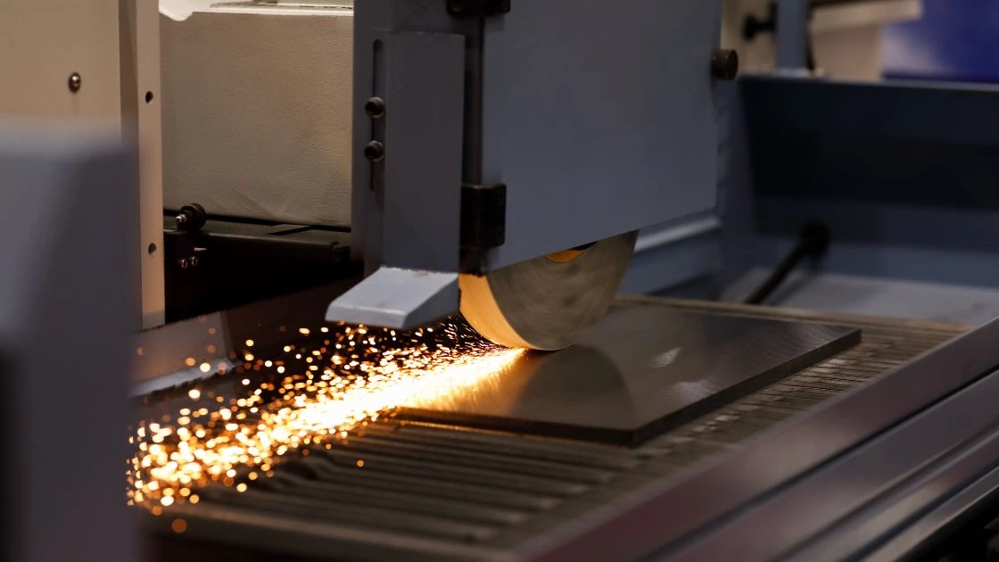 5 Common Manufacturing Defects Robotic Deburring Eliminates for Good